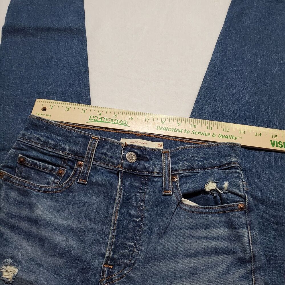 Levis Premium Womens 26 Blue Denim Jeans Wedgie Skinny Distressed Button Fly - Picture 11 of 14